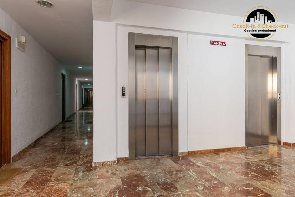 Apartamento El Solaire Centro 토레몰리노스 외부 사진